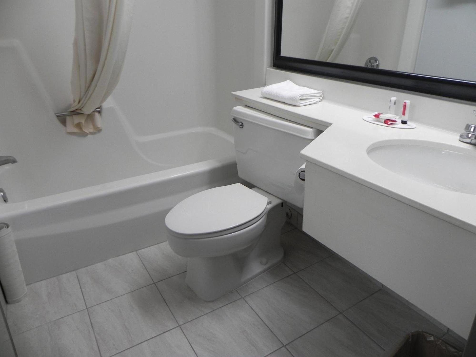 Howard Johnson By Wyndham Hotel 3*