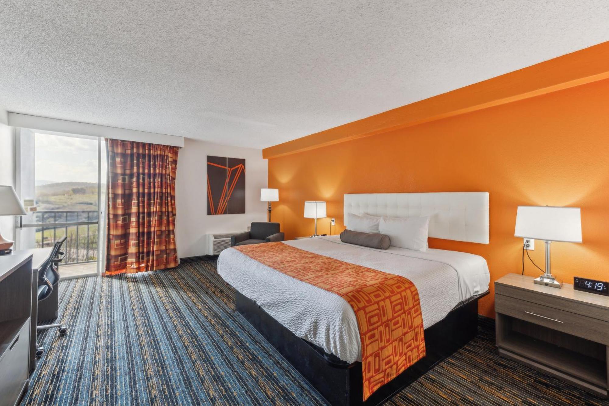 Howard Johnson By Wyndham Lexington